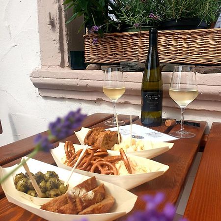Zur Alten Rebe Ferienhaus Und Weingut Конц Екстер'єр фото